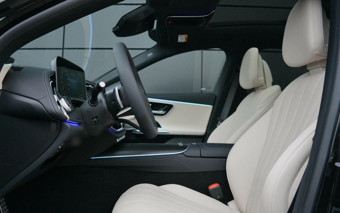Mercedes-Benz Klasa E cena 405000 przebieg: 1, rok produkcji 2024 z Puszczykowo małe 46